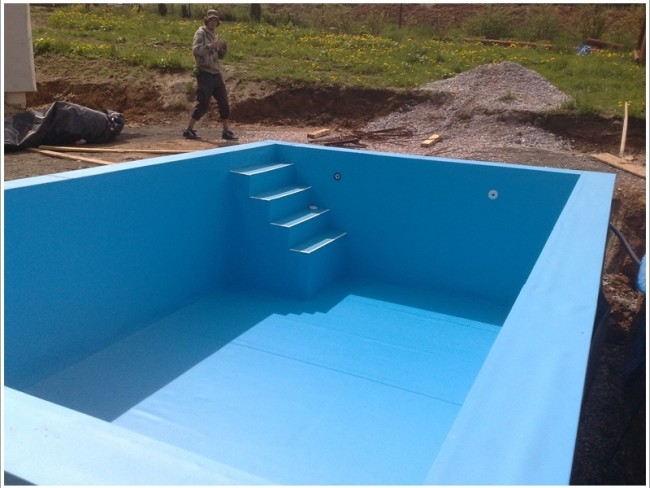 bazen_dvur_kralove03_800