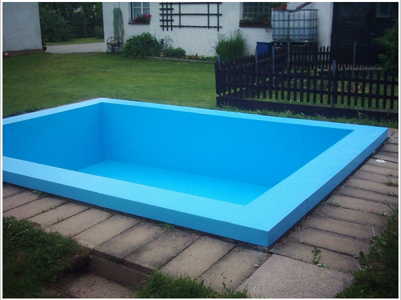 Výstavba bazénu od profesionální společnosti