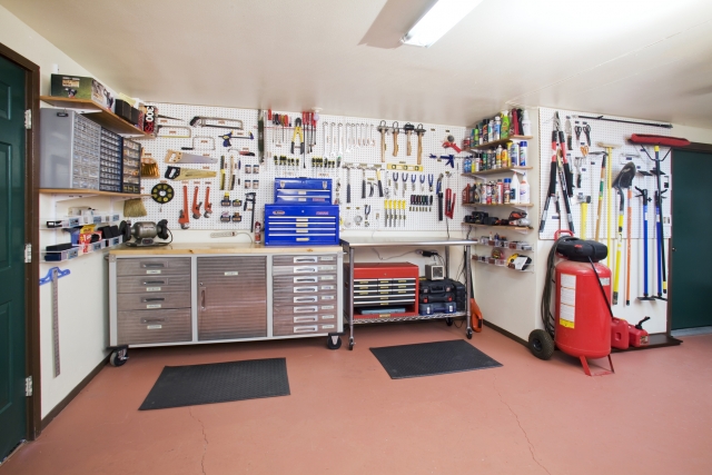 Jak na zimu vybavit svou garáž nebo dílnu?