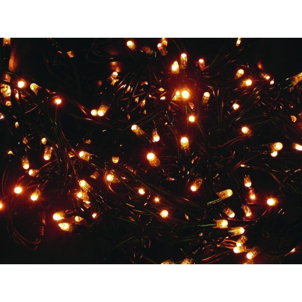 LED vánoční osvětlení zdobí a šetří