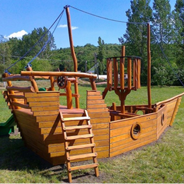 Mají děti na zahradě svůj koutek pro hraní a zábavu?