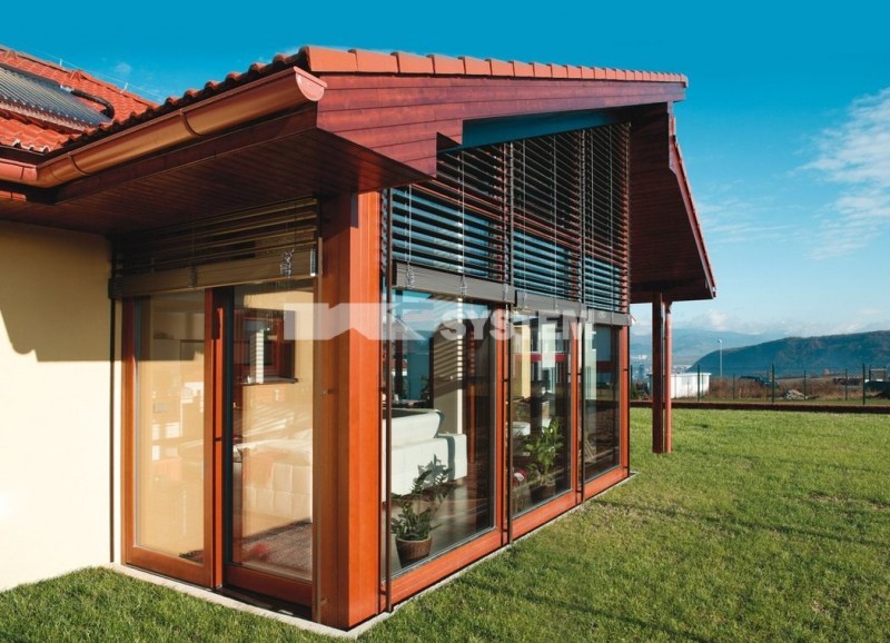 Žaluzie ochrání vaše okna před světlem, teplem i zvědavými pohledy