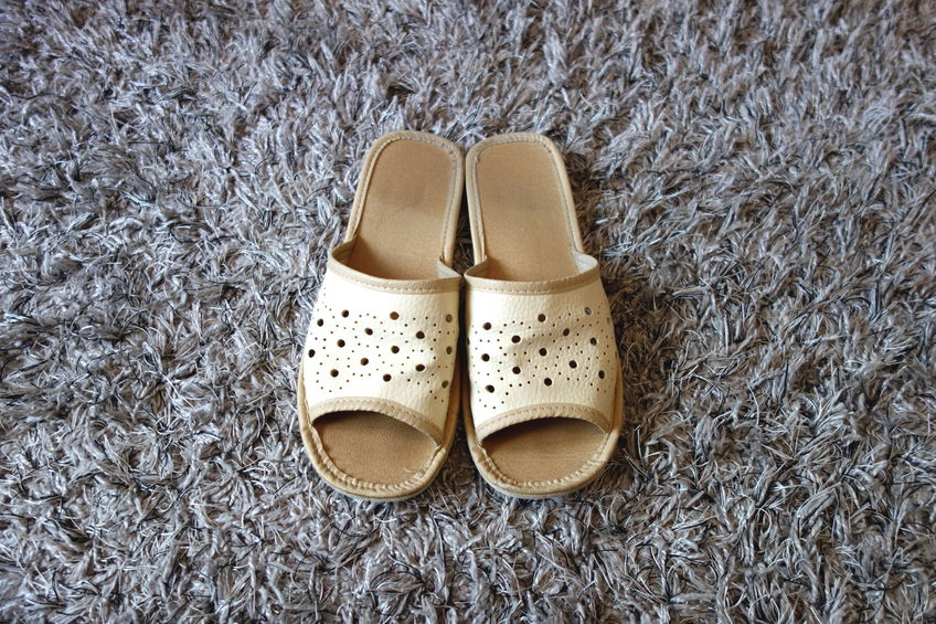 Vyčistit koberec po dětské party zvládne hravě strojové čištění