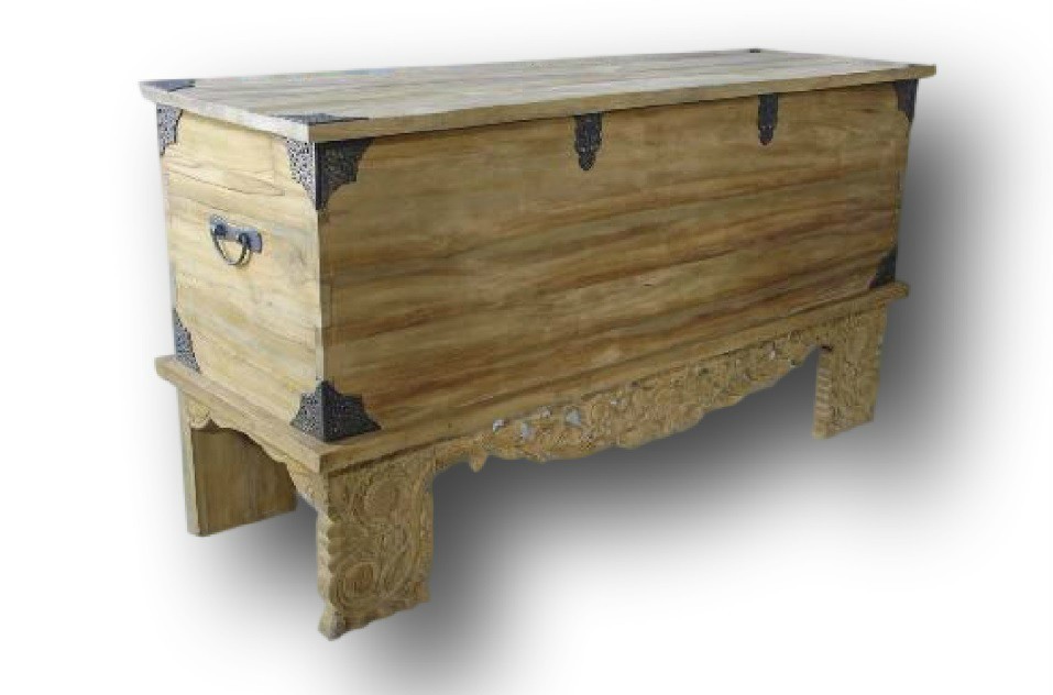 Originální a elegantní úložný prostor – truhla jako z pohádky