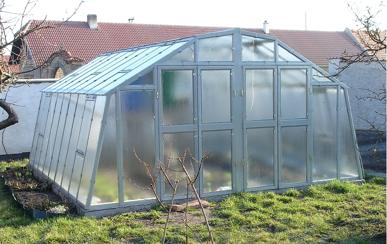 Skleníky Variant pro ještě větší pohodlí na zahradě