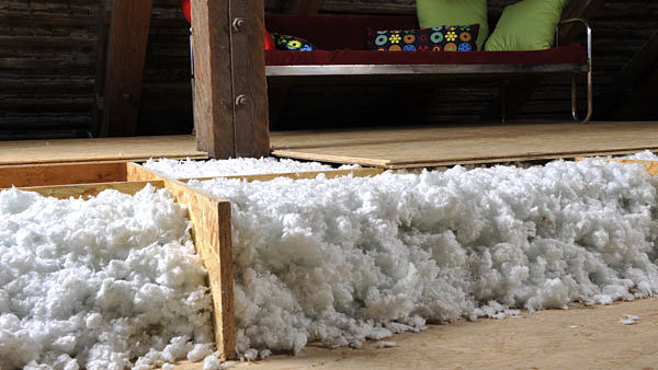 Vytvořte si ideální podmínky k bydlení v podkroví ještě před létem