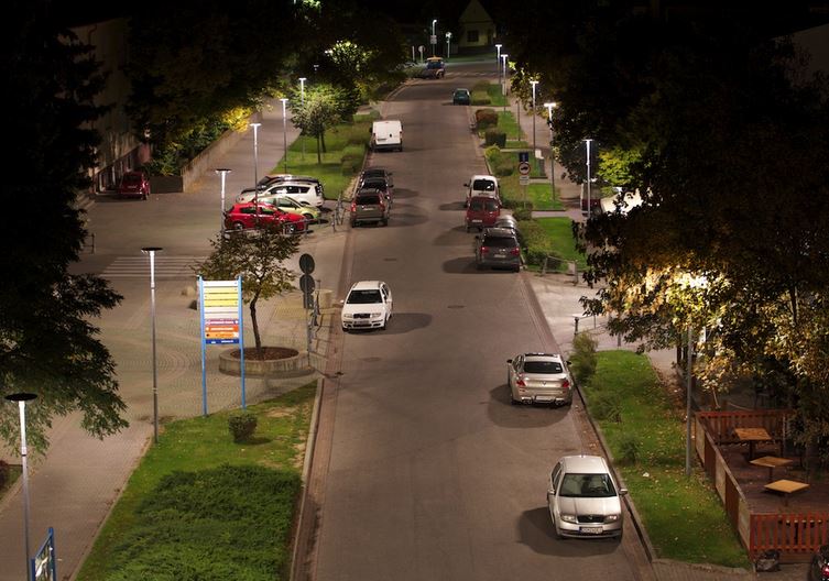 LED veřejné osvětlení: pod svícnem už není největší tma