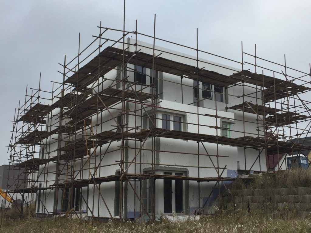 Jak minimalizovat firemní výdaje na energie? Komplexním zateplením