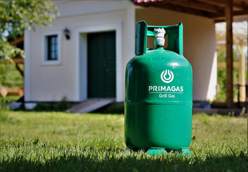 Propanbutanové lahve zajistí pohodlné vaření i topení v domácnosti