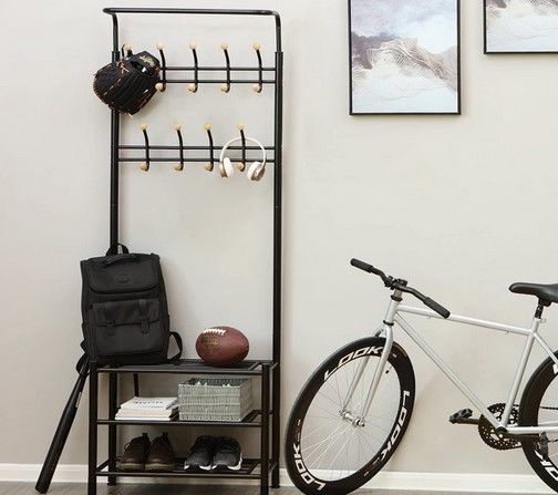 I v malé předsíni může být pořádek. Stačí vybavit ji tím správným nábytkem