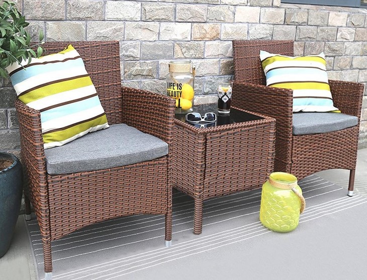 Ratanový nábytek má oproti jiným druhům celou řadu výhod